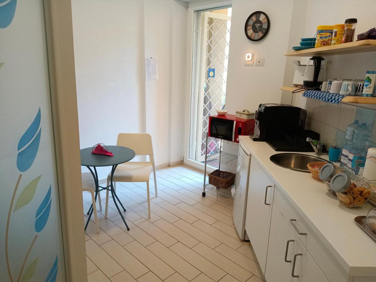 Vomerooms Nápoly Kültér fotó