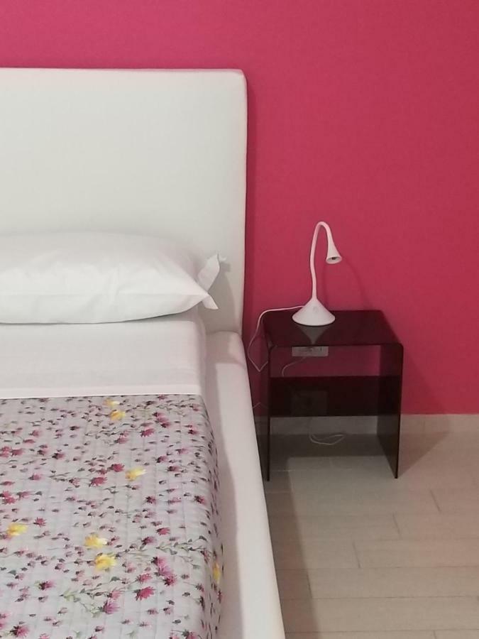 Vomerooms Nápoly Kültér fotó
